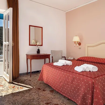 Caruso מסה לוברנסה