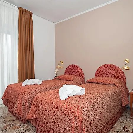 Caruso 4* מסה לוברנסה