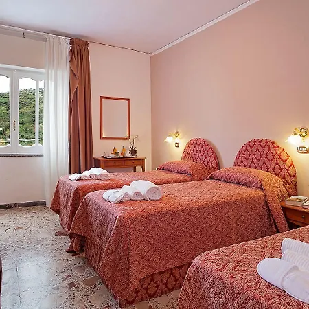 Hotel Caruso